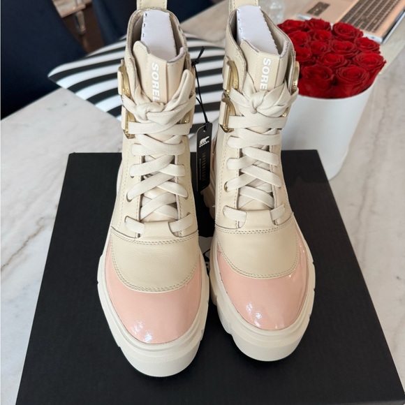 NWT Sorel Caribou X Chelsea Lace Up Platform Boots Pink Cream MSRP $210 - Picture 12 of 14